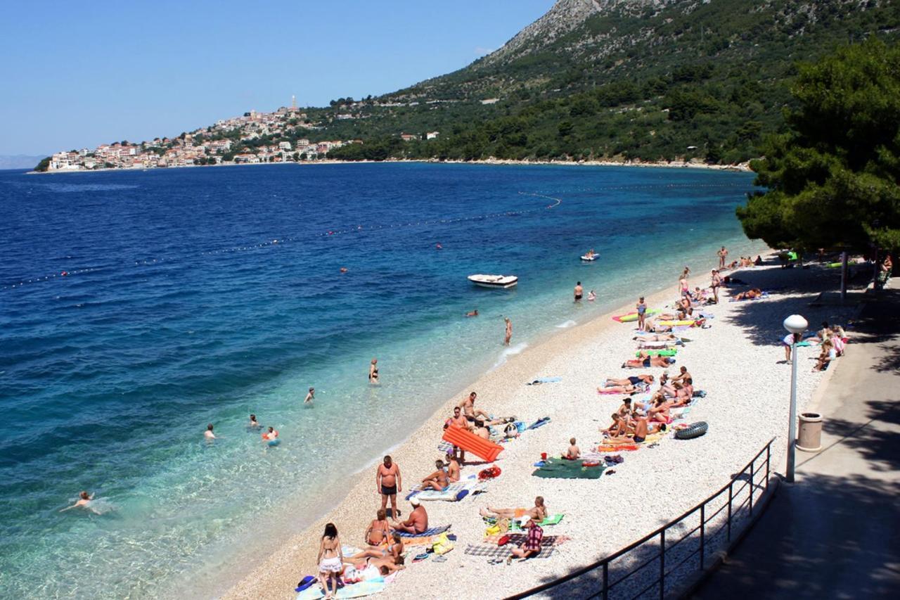 Apartments By The Sea Igrane, Makarska - 17292 Ngoại thất bức ảnh