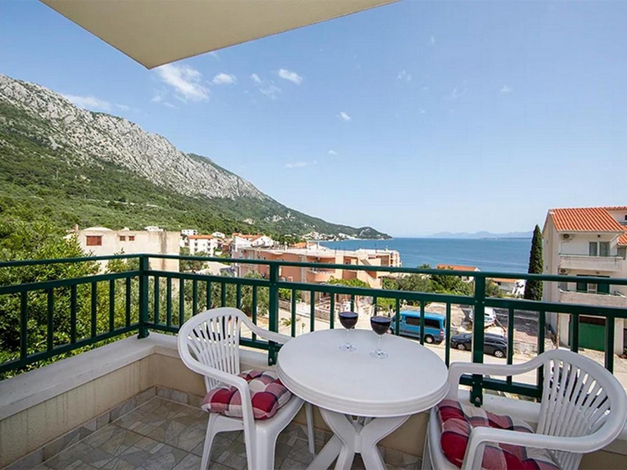 Apartments By The Sea Igrane, Makarska - 17292 Ngoại thất bức ảnh