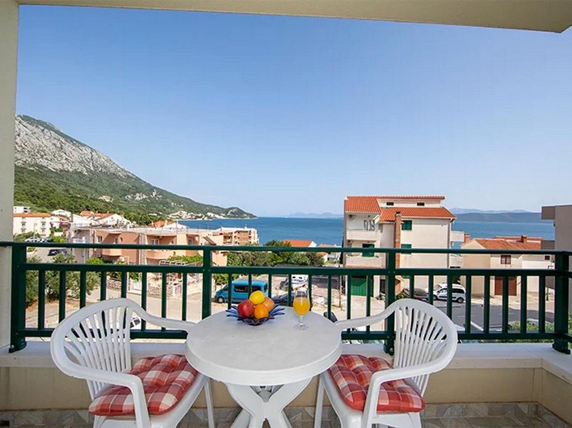 Apartments By The Sea Igrane, Makarska - 17292 Ngoại thất bức ảnh